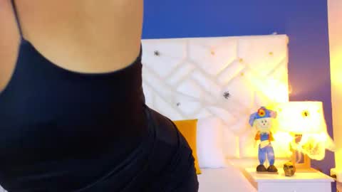 ruby_rogers_ online show from 10.26.25