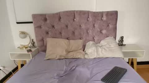 Snapshot of ruby_rouge_ chatting on 03.19.26 ruby_rouge_ online show from 03.19.26