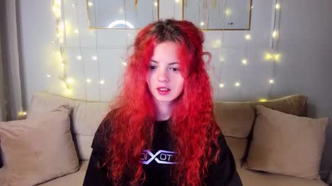 Snapshot of rubyattwood chatting on 03.08.25 rubyattwood online show from 03.08.25