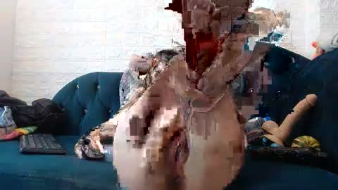 Snapshot of rubyemerald_ chatting on 02.08.25 rubyemerald_ online show from 02.08.25