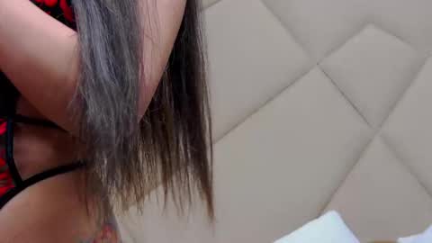 Snapshot of rubyluxee chatting on 03.01.25 Ruby Luxe online show from 03.01.25