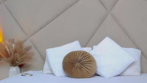 Snapshot of rubyluxee chatting on 03.01.25 Ruby Luxe online show from 03.01.25