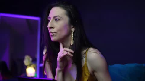 Snapshot of rubyrya chatting on 10.26.25 Ruby online show from 10.26.25