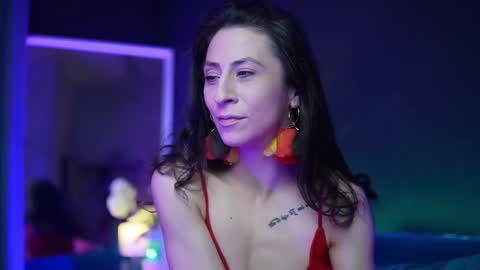 Snapshot of rubyrya chatting on 12.15.25 Ruby online show from 12.15.25