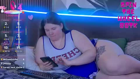 Snapshot of rubyvalen chatting on 02.18.25 Ruby online show from 02.18.25