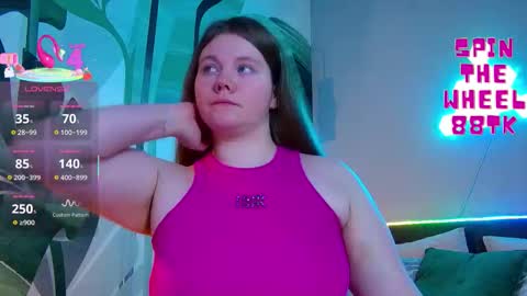 Snapshot of rubyvalen chatting on 10.14.25 Ruby online show from 10.14.25