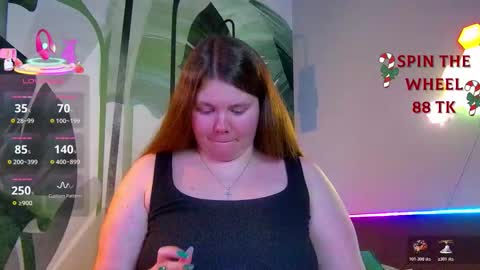 Snapshot of rubyvalen chatting on 12.15.25 Ruby online show from 12.15.25