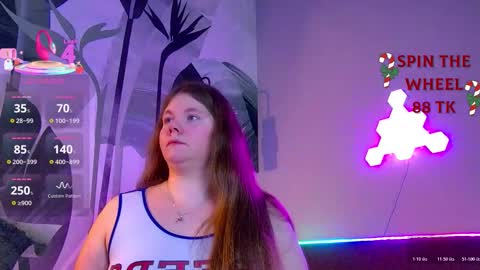 Snapshot of rubyvalen chatting on 12.16.25 Ruby online show from 12.16.25