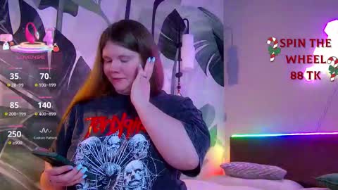 Snapshot of rubyvalen chatting on 01.12.26 Ruby online show from 01.12.26