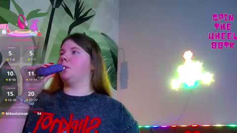 Snapshot of rubyvalen chatting on 02.11.26 Ruby online show from 02.11.26