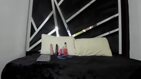 Snapshot of rubyxht chatting on 03.08.25 rubyxht online show from 03.08.25