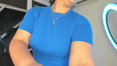 Snapshot of rubyxht chatting on 09.10.25 rubyxht online show from 09.10.25