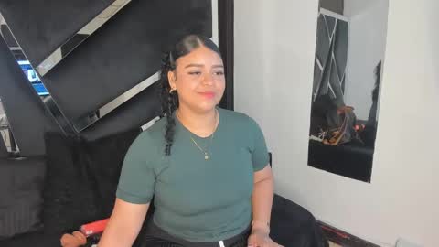 Snapshot of rubyxht chatting on 09.15.25 rubyxht online show from 09.15.25