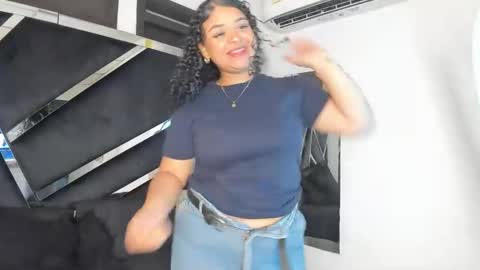 Snapshot of rubyxht chatting on 10.25.25 rubyxht online show from 10.25.25