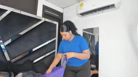 Snapshot of rubyxht chatting on 11.02.25 rubyxht online show from 11.02.25