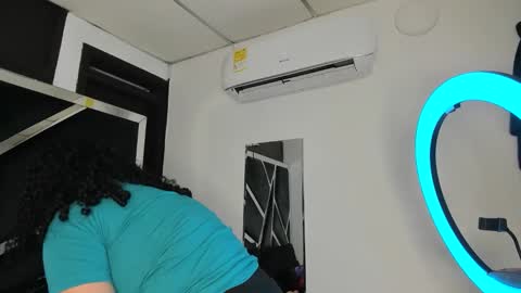 Snapshot of rubyxht chatting on 12.17.25 rubyxht online show from 12.17.25