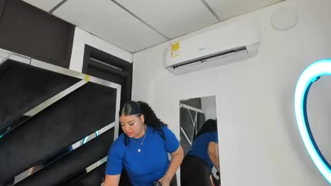 Snapshot of rubyxht chatting on 12.18.25 rubyxht online show from 12.18.25