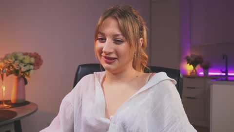 Mila online show from 04.23.26