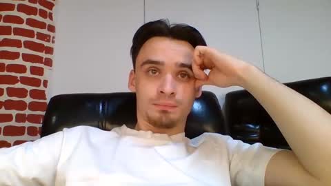 Snapshot of rufuspit chatting on 12.19.24 Rufus online show from 12.19.24