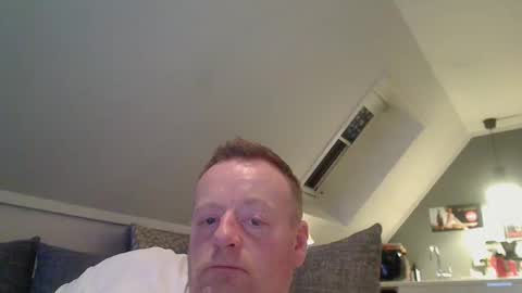 Snapshot of runepetter chatting on 12.01.24 bignorwegian online show from 12.01.24