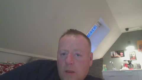 Snapshot of runepetter chatting on 04.08.26 bignorwegian online show from 04.08.26