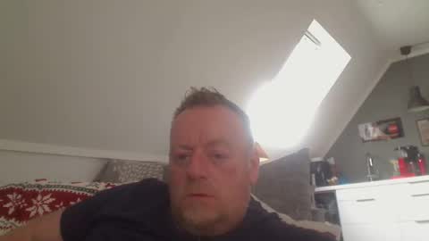 Snapshot of runepetter chatting on 04.16.26 bignorwegian online show from 04.16.26