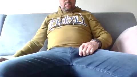 runner_1978 online show from 03.25.26