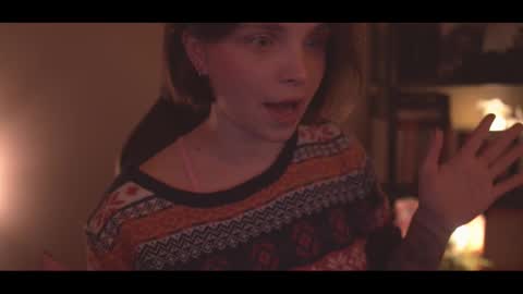 Snapshot of running_with_the_wolves chatting on 12.20.25 Elena online show from 12.20.25