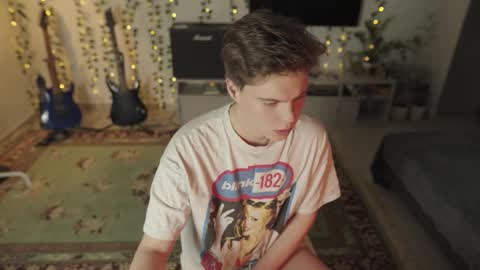 Snapshot of rusbradpitt chatting on 02.17.26 rusbradpitt online show from 02.17.26