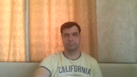 Snapshot of rusqadisx chatting on 06.19.26 rusqadisx online show from 06.19.26