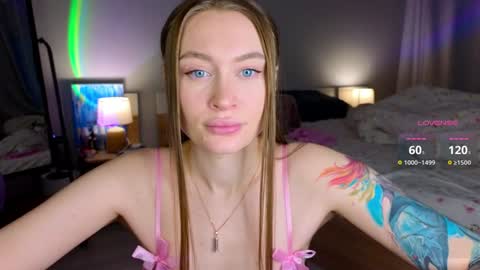 Mary online show from 01.08.25