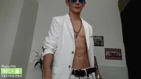 Snapshot of rustynf1tz chatting on 07.19.26 MillionDollarGuy online show from 07.19.26