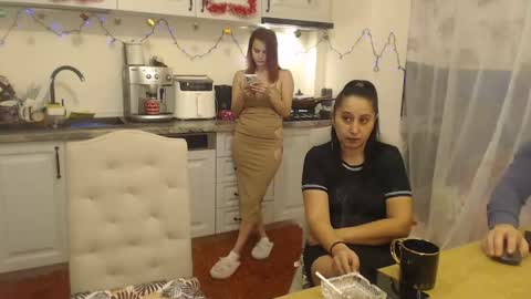 ruxandradanny online show from 01.27.25