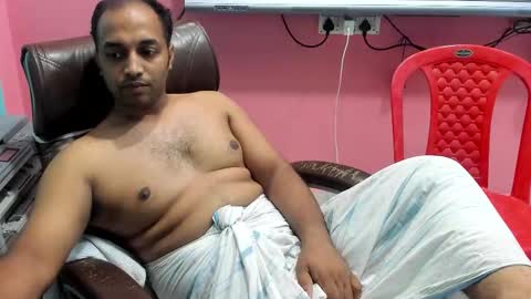 rwb17 online show from 09.12.25