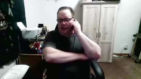 Snapshot of rwzar_1965 chatting on 04.02.26 rwzar_1965 online show from 04.02.26