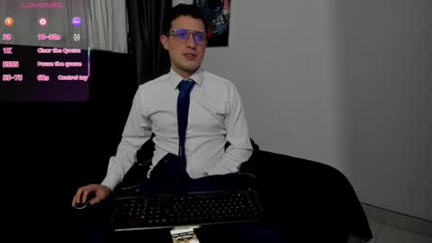 Snapshot of ryan15_ chatting on 10.30.25 Ryan 15 online show from 10.30.25