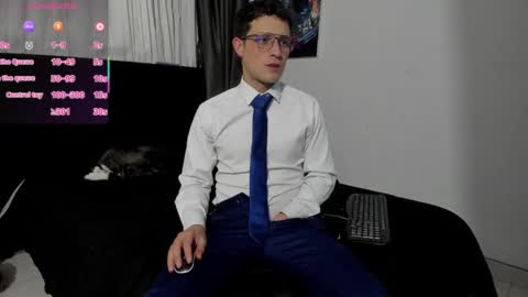 Snapshot of ryan15_ chatting on 12.02.25 Ryan 15 online show from 12.02.25