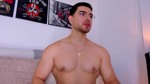 Snapshot of ryan_cooper_1 chatting on 02.18.26 Ryan online show from 02.18.26