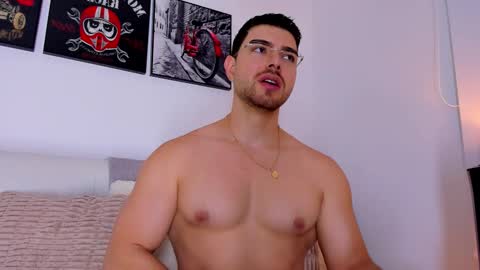 Snapshot of ryan_cooper_1 chatting on 02.19.26 Ryan online show from 02.19.26