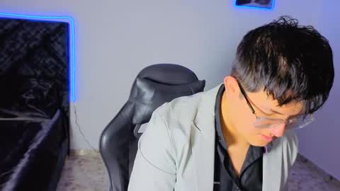 Snapshot of ryan_doretti chatting on 11.09.25 Ryan online show from 11.09.25