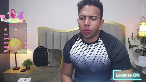 Snapshot of ryan_nesson chatting on 06.16.26 Ryan online show from 06.16.26
