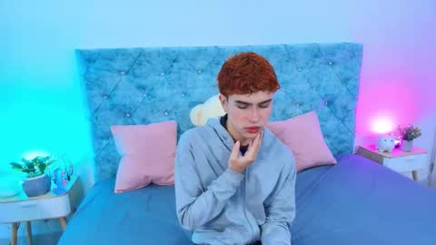 R Y A N   ON   F I R E online show from 03.04.26