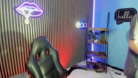 Snapshot of ryan_sailor chatting on 12.05.25 RYAN online show from 12.05.25