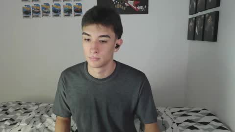 Snapshot of ryan_valentine17 chatting on 05.27.26 ryan online show from 05.27.26