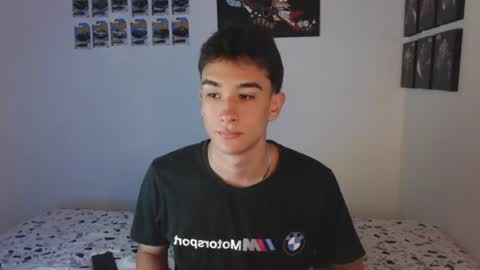 Snapshot of ryan_valentine17 chatting on 06.19.26 ryan online show from 06.19.26