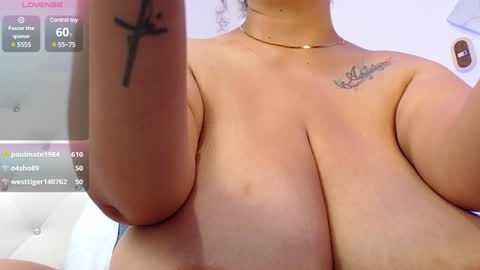 Hanna  online show from 01.08.25