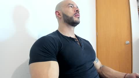 Snapshot of ryanjhonston chatting on 12.02.24 Ryan online show from 12.02.24