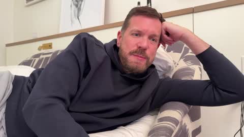 Snapshot of ryanlanders chatting on 01.26.25 ryanlanders online show from 01.26.25