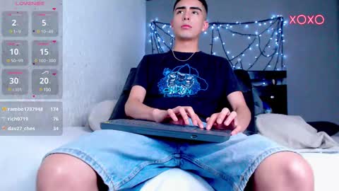 Ryannhill  online show from 02.16.25