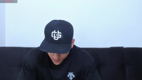 ryanwhite3 online show from 10.28.25